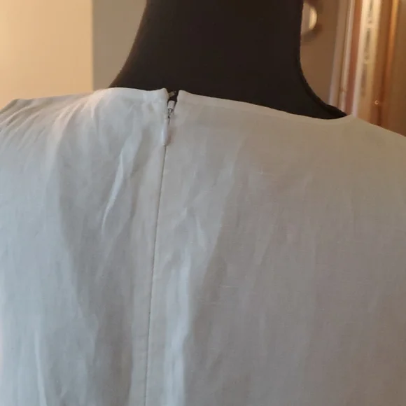 Lafayette 148 New York Sleeveless Maxi Dress - Picture 6 of 9